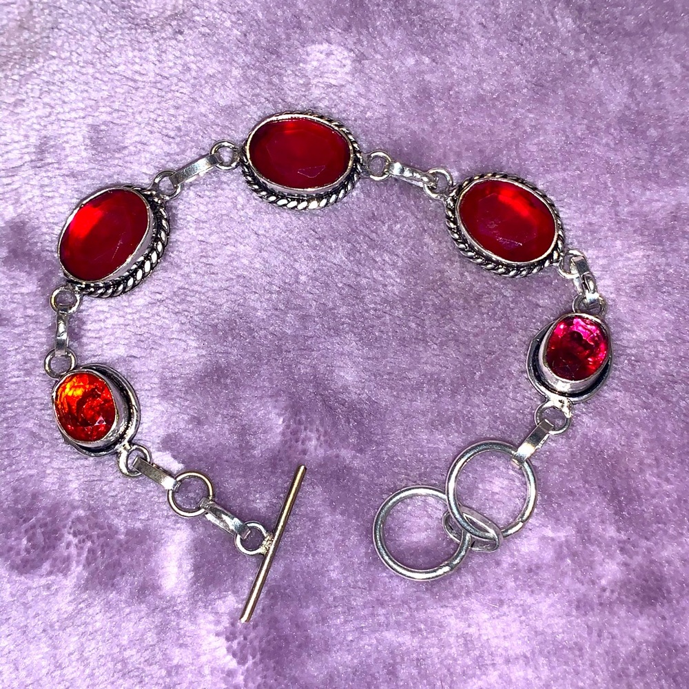 🧙🏼‍♀️Estate Sale🧙🏼‍♀️Stunning Ruby & Garnet Sterling Silver 925 Bracelet